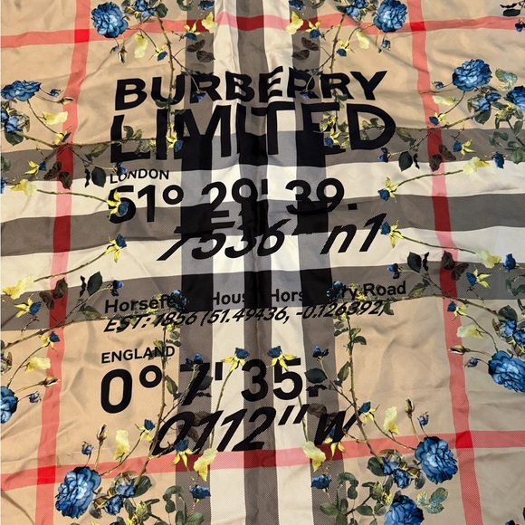 Burberry Graphic Floral Scarf - Picture 2 of 6